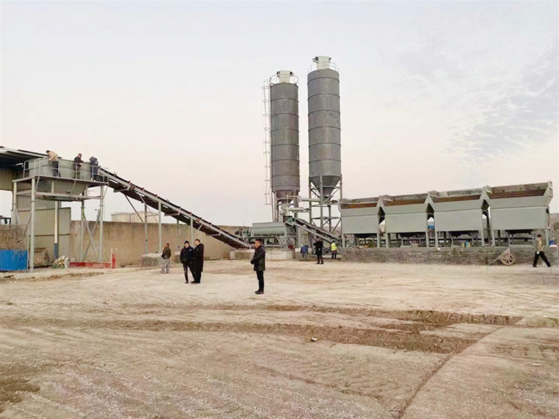 WDJ800型穩(wěn)定土拌合站配立式水泥倉